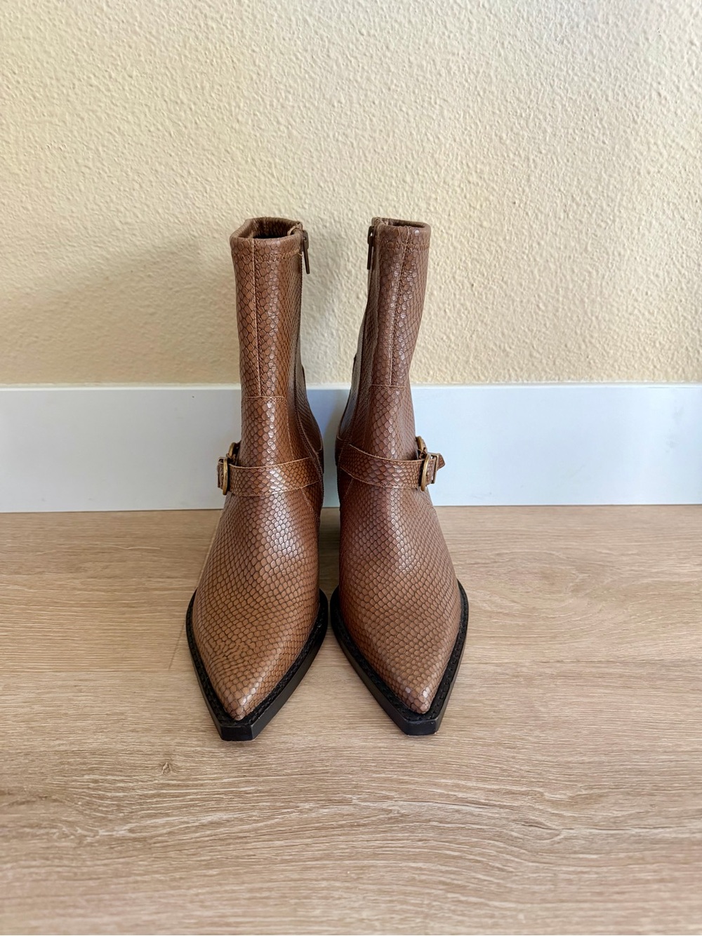 Dolce Vita Brown Textured Pointed-Toe Ankle Boots with Buckle